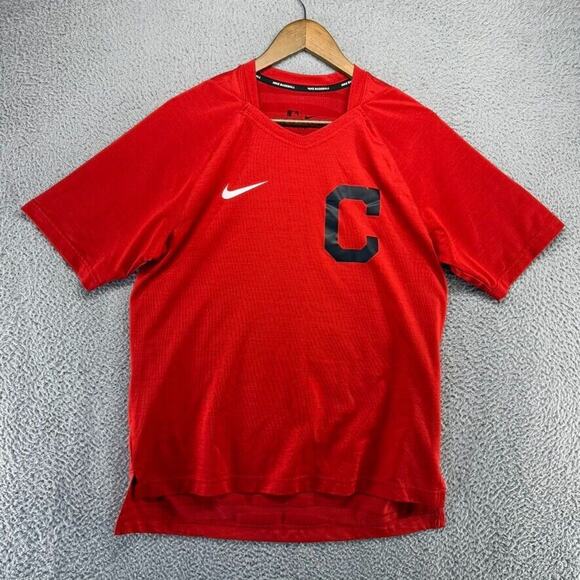 Cleveland Guardians Shirt Men's Medium Red Dri Fit Performance Baseball Swoosh - Picture 1 of 7